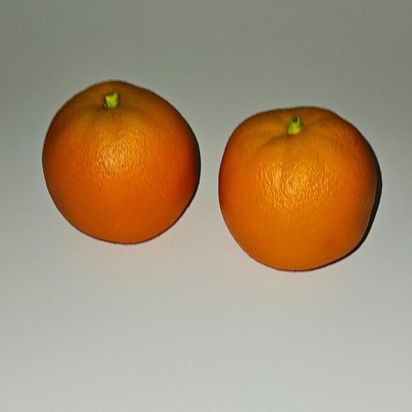 4 Pieces Fake Faux Decorative Fruit Lot Oranges Pears Realistic Life Size - Picture 10 of 15